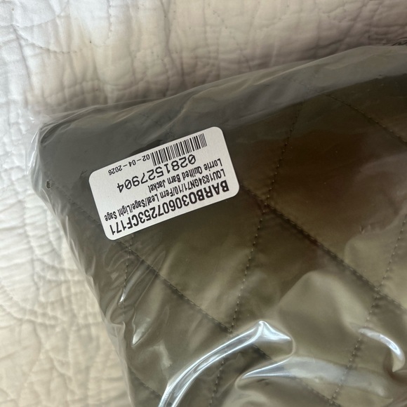 Brand new Barbour 10 US Lorrie Quilted Barn Jacket Sage Green Patchwork Gold - Picture 8 of 8